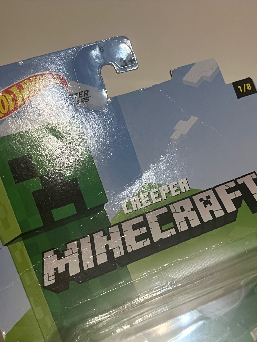 HotWheels Minecraft Bundle-Spider/Creeper and Ocelot - Picture 9 of 11
